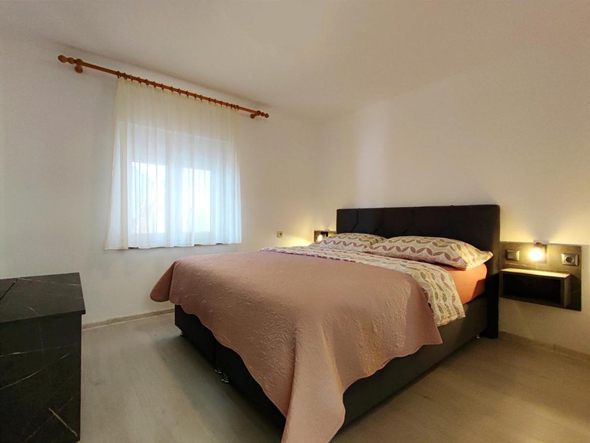 Apartments Jolic Vir Dış mekan fotoğraf