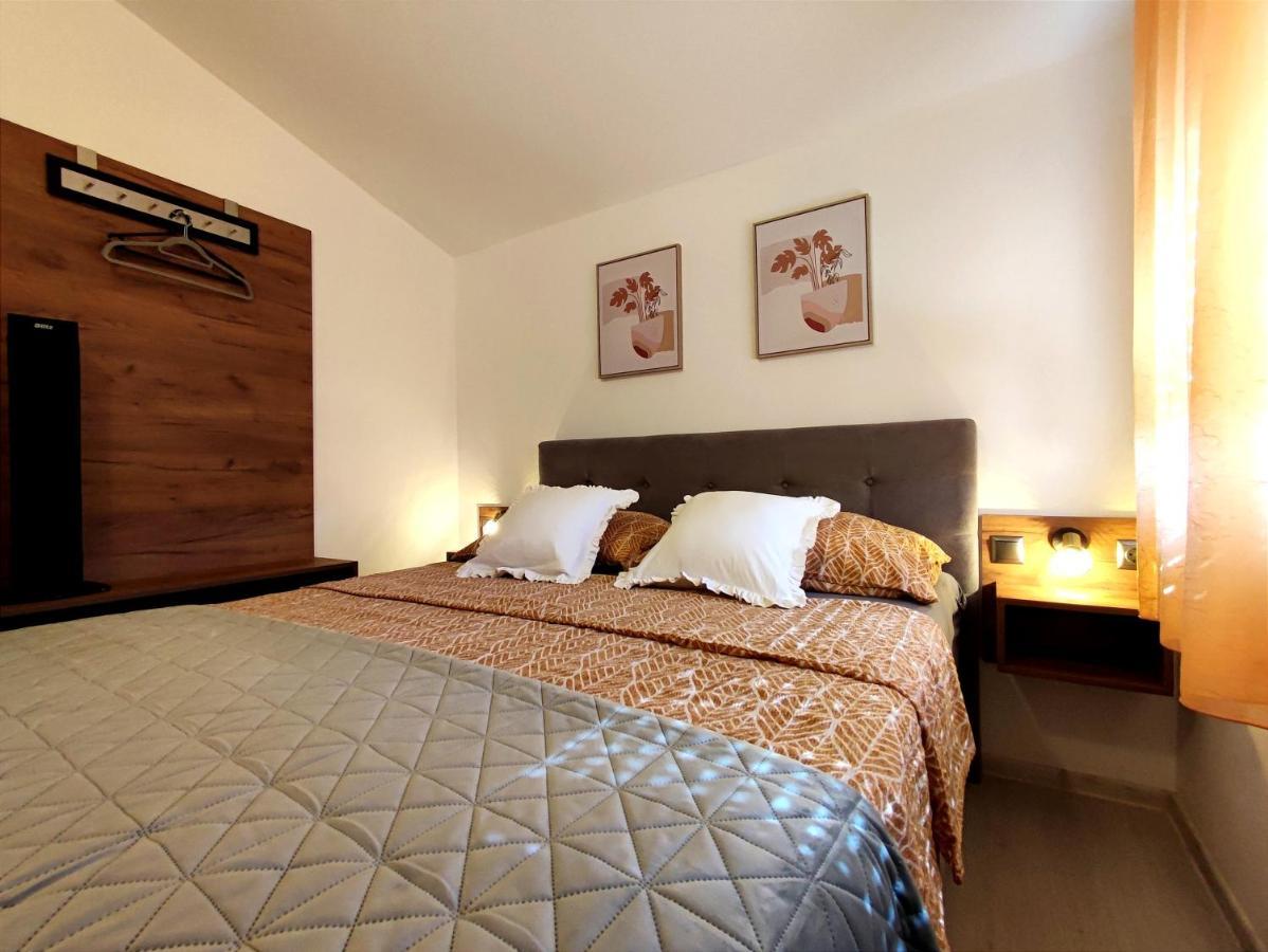 Apartments Jolic Vir Dış mekan fotoğraf